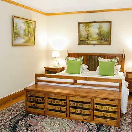Oakdene Guest House Оудсхорн Екстериор снимка