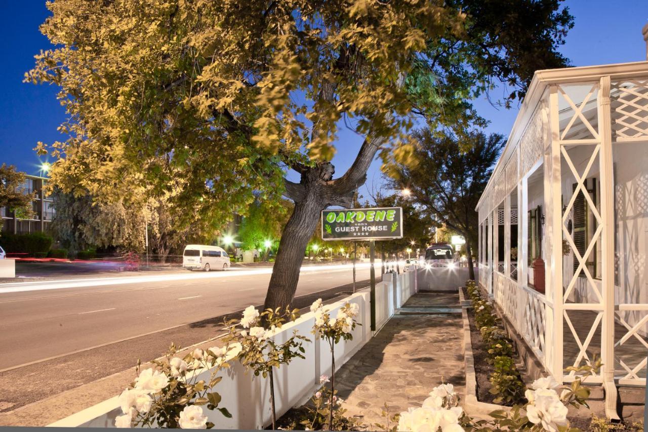 Oakdene Guest House Оудсхорн Екстериор снимка