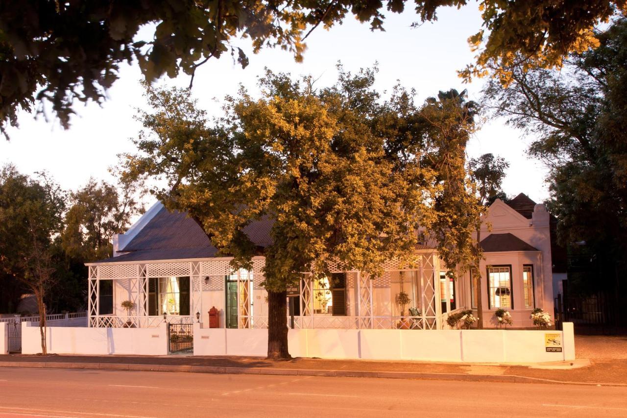 Oakdene Guest House Оудсхорн Екстериор снимка